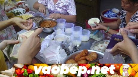 img63089NTRUH 20140103111003 1 Những địa chỉ ăn uống nổi tiếng lâu đời ở Sài Gòn